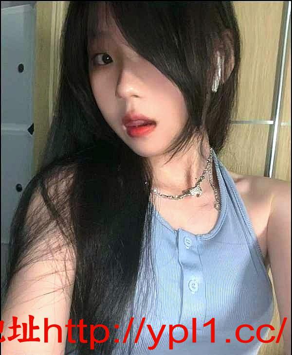 美乳蜜穴水多小骚货