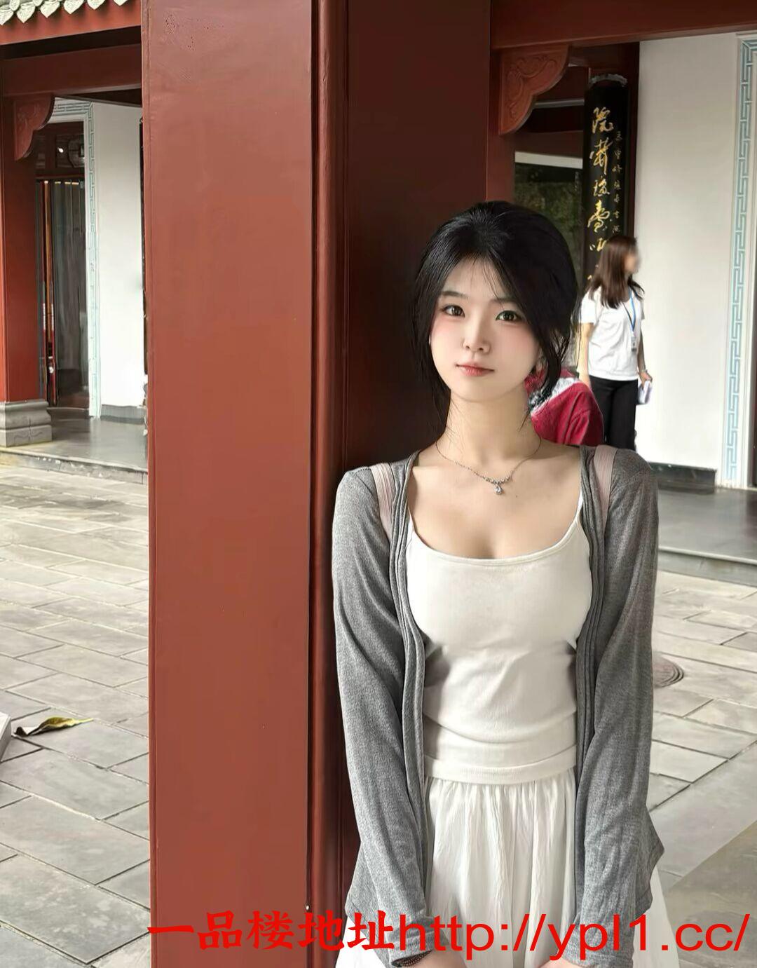 第一次玩超嫩兼职妹乖巧紧致配合好